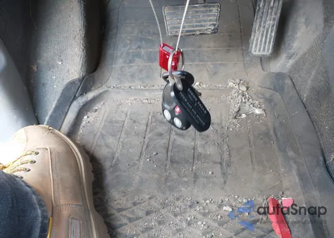 2004 Isuzu Ascender S из США, поврежденный, VIN 4NUET16S246701710